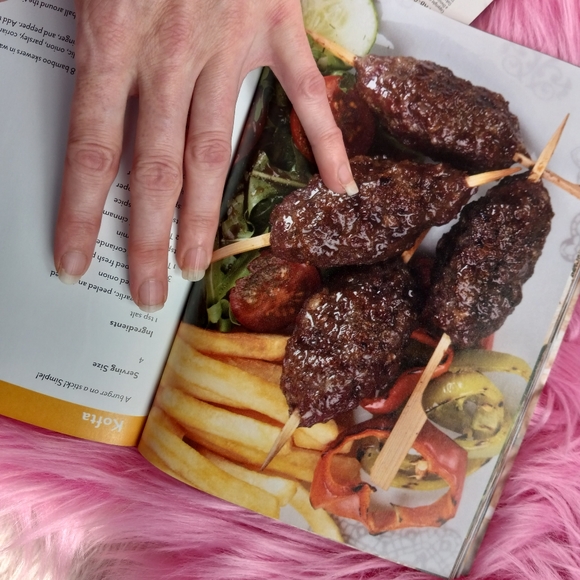 Set of easy follow cook books! Grill cookout & comfort foods made easy recipes! - Picture 8 of 15